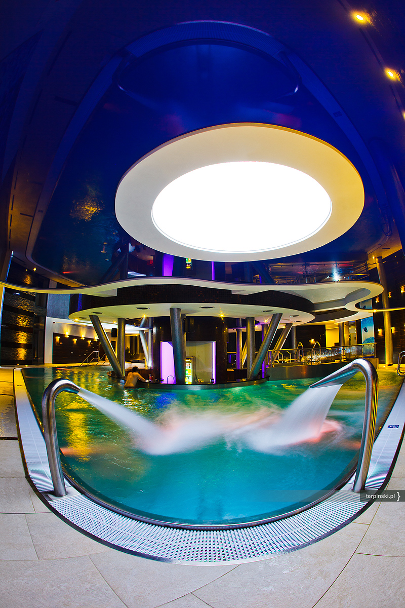 Fotografia Reklamowa i wnętrz Rzeszów Hotel pokoje i basen