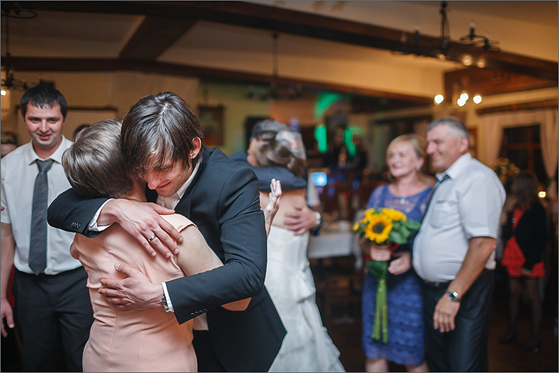 Fotografia ślubna i weselna rodzice zabawa