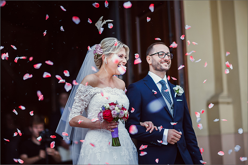 Fotografia ślubna ceremonia kościół