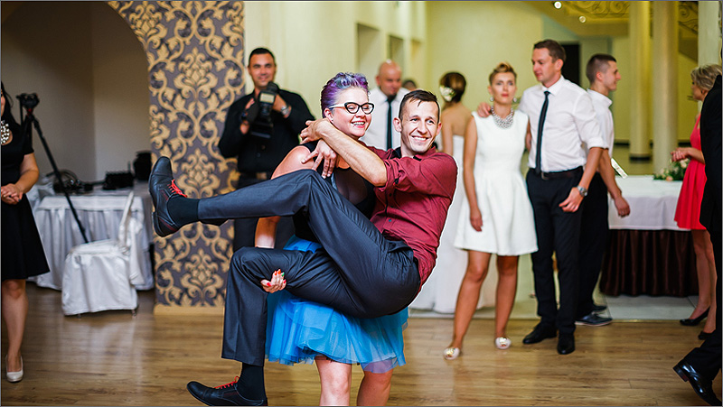 Sesja  ślubna zabawa wesele