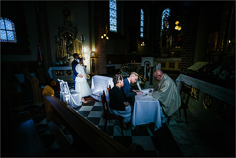 Ceremonia ślubna przygotowania suknia ślubna