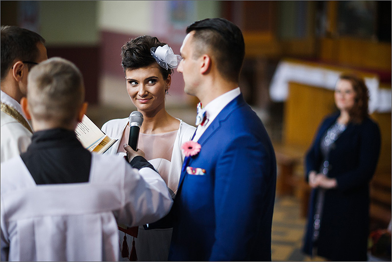 Fotografia ślubna reportaż Rzeszów przysięga panna młoda