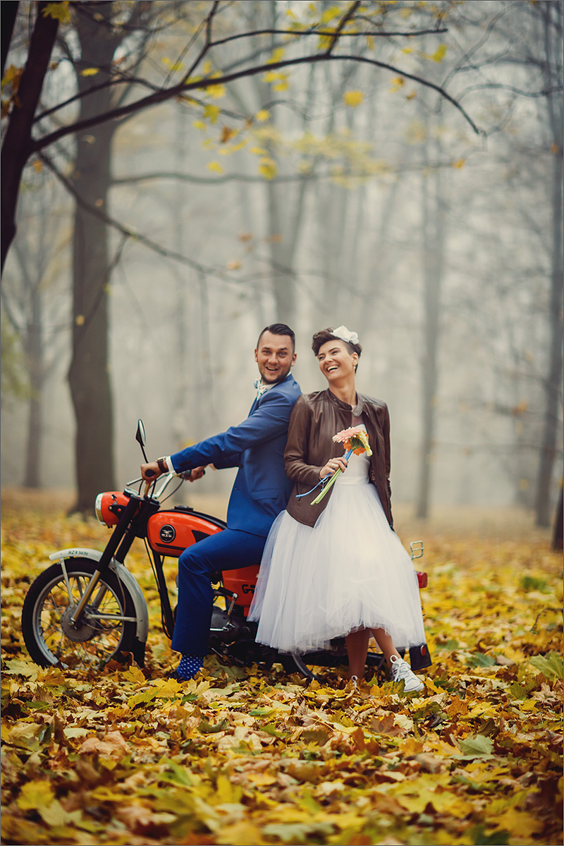 zdjęcia ślubne w plenerze Rzeszów motor