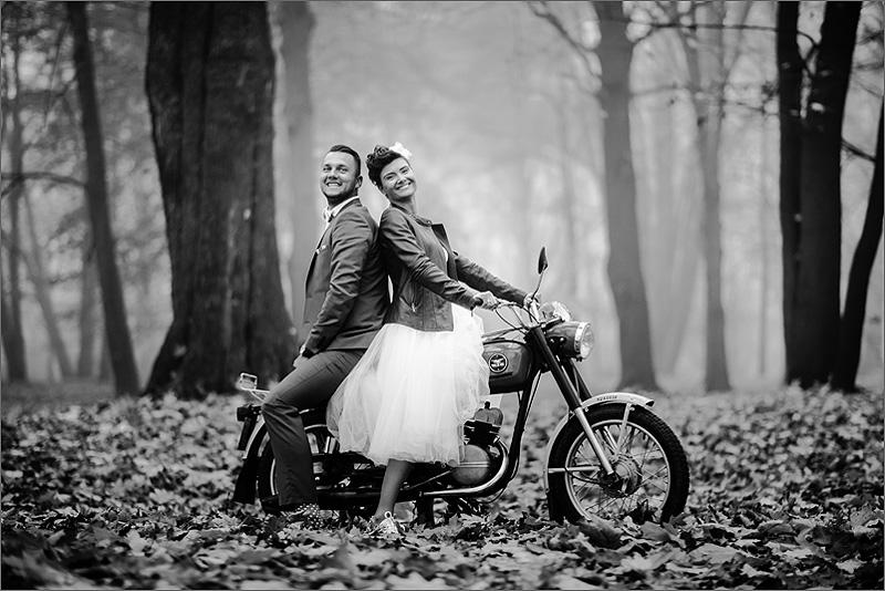 zdjęcia ślubne w plenerze Rzeszów motor