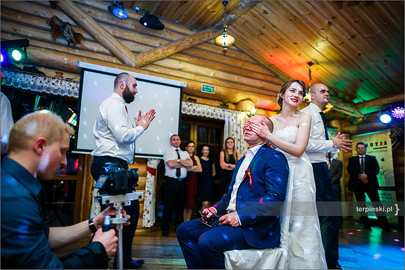 Reportaż ślubny Rzeszów goście oczepiny