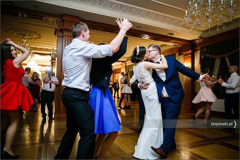 Fotografia ślubna Rzeszów reportaż taniec