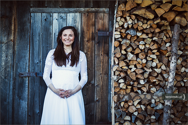 Zdjęcia ślub plener w lesie i na farmie