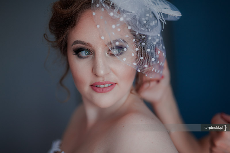 Pani młoda na zdjęciach ślubnych