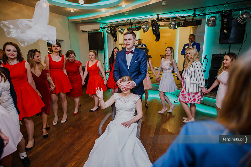 Fotograf Ślubny Rzeszów oczepiny