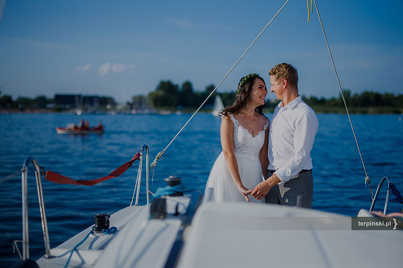 Fotografia ślubna plener na wodzie stalowa wola 