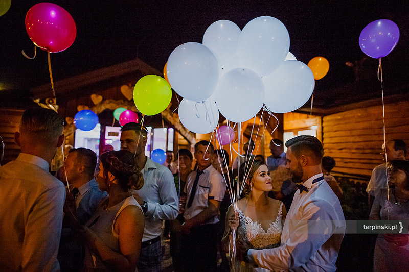 Sesja ślubna zabawa