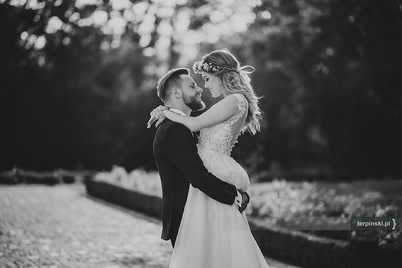 Zdjęcia ślubne para młoda