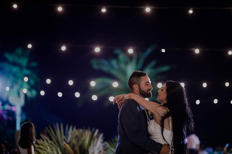 Zdjęcia ślubne zabawa Cypr Grecja pierwszy taniec