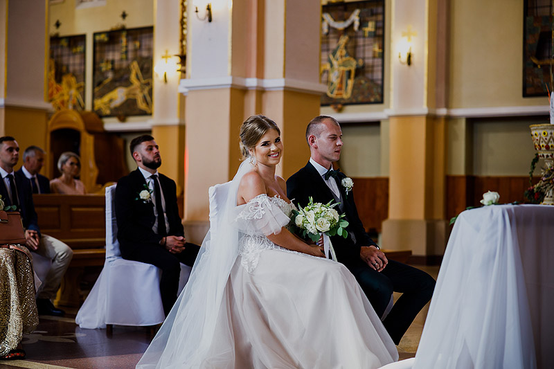 Sesja ślubna Łańcut kościół