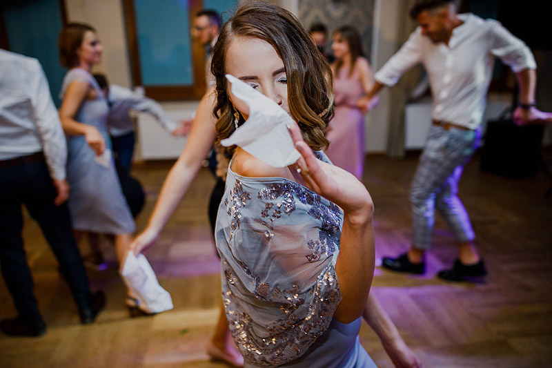 Zabawa weselna Rzeszów chusteczka